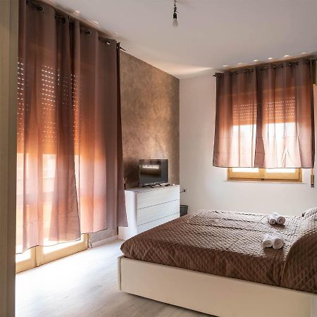 Monfalcone City Room Rental Apartment กาญารี ภายนอก รูปภาพ