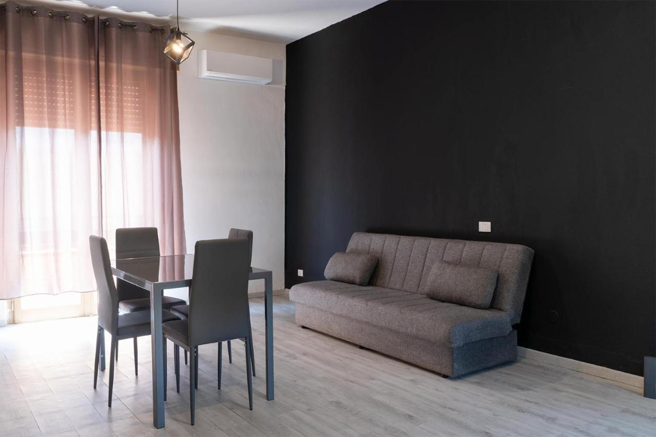 Monfalcone City Room Rental Apartment กาญารี ภายนอก รูปภาพ